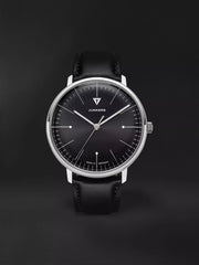 Bauhaus 40 Designklassiker Farbe schwarz 40 mm Lederarmband gewölbtes Glas und Zifferblatt Ref. 908.01.02