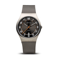 Bering Men Classic | grau gebürstet |