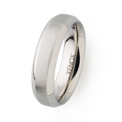 XENOX & FRIENDS RING